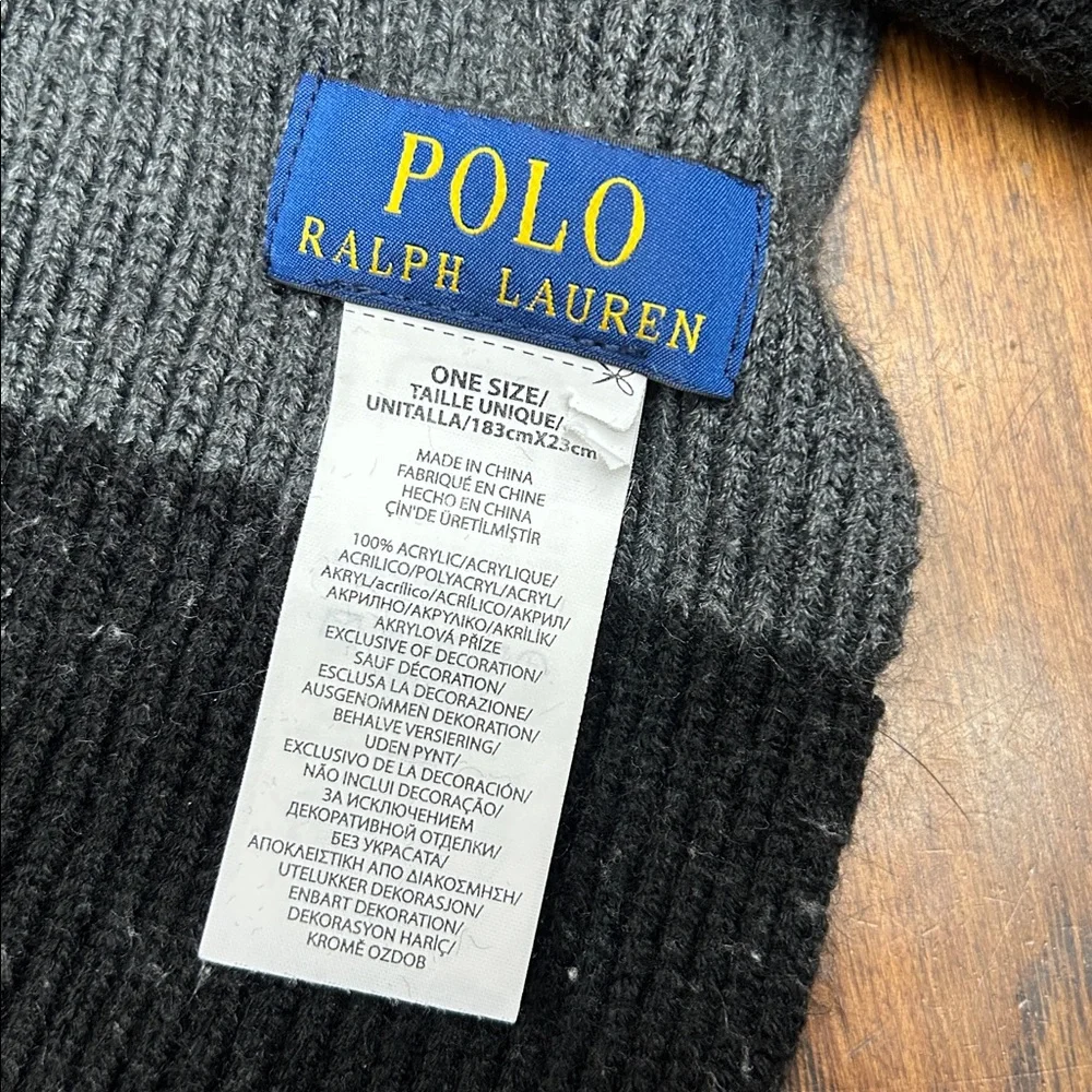 Polo by Ralph Lauren‎ Gray Scarf